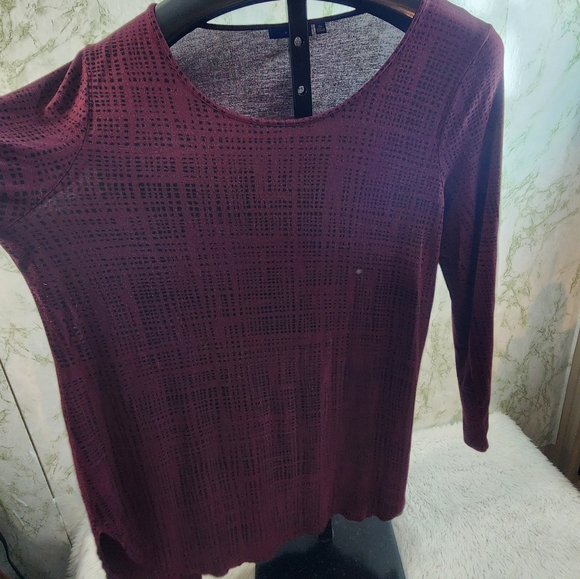 APT. 9 Burgundy/Black Design Long Sleeve Top - Picture 6 of 10